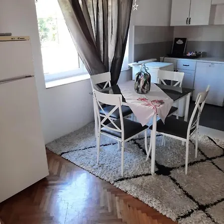 Marijana Apartman Novi Vinodolski